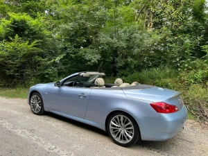 G37